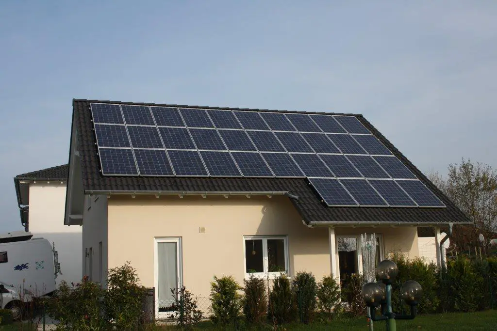 Einfamilienhaus mit Photovoltaikanlage
